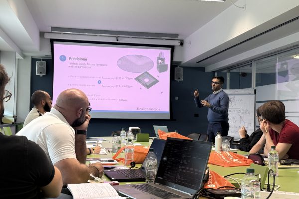 20251120_100455650_iOS